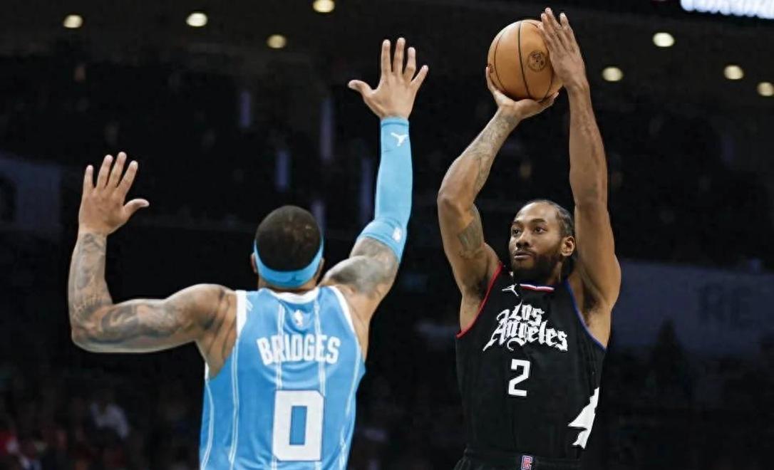 关于黄蜂逆转德国男篮，伦纳德打破历史纪录的信息