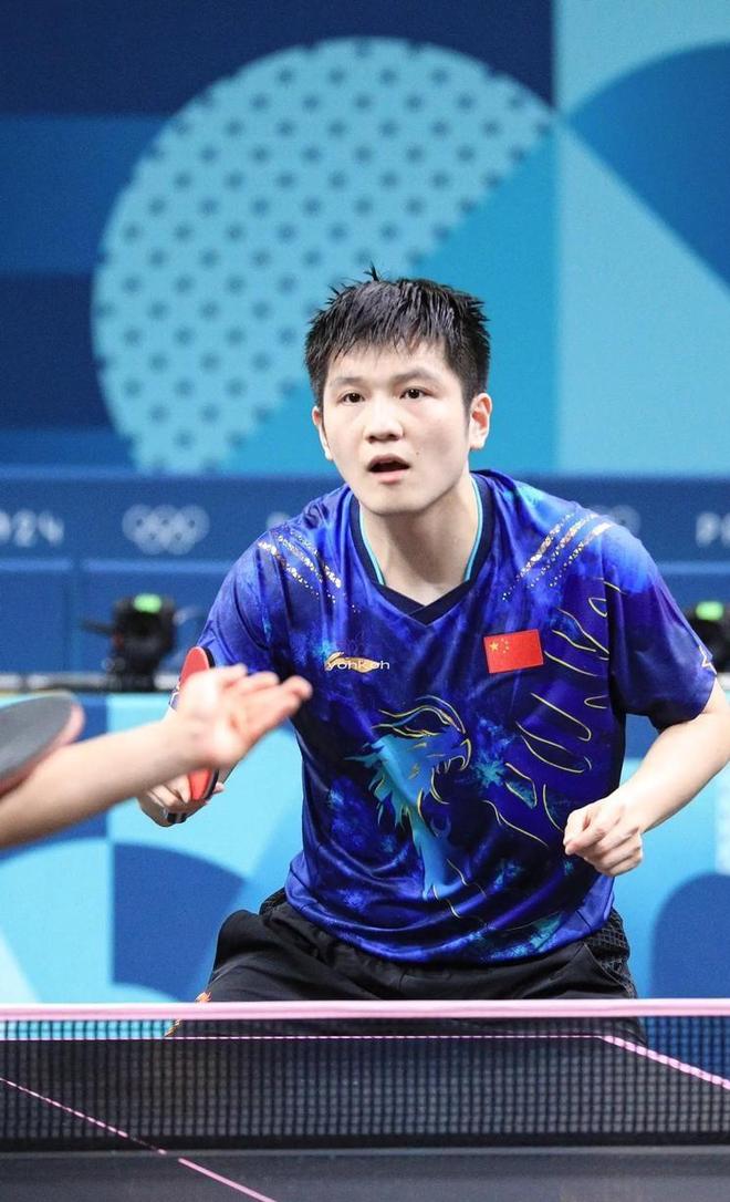 包含韩国乒乓球队力克英国乒乓球队，许昕爆发神勇的词条