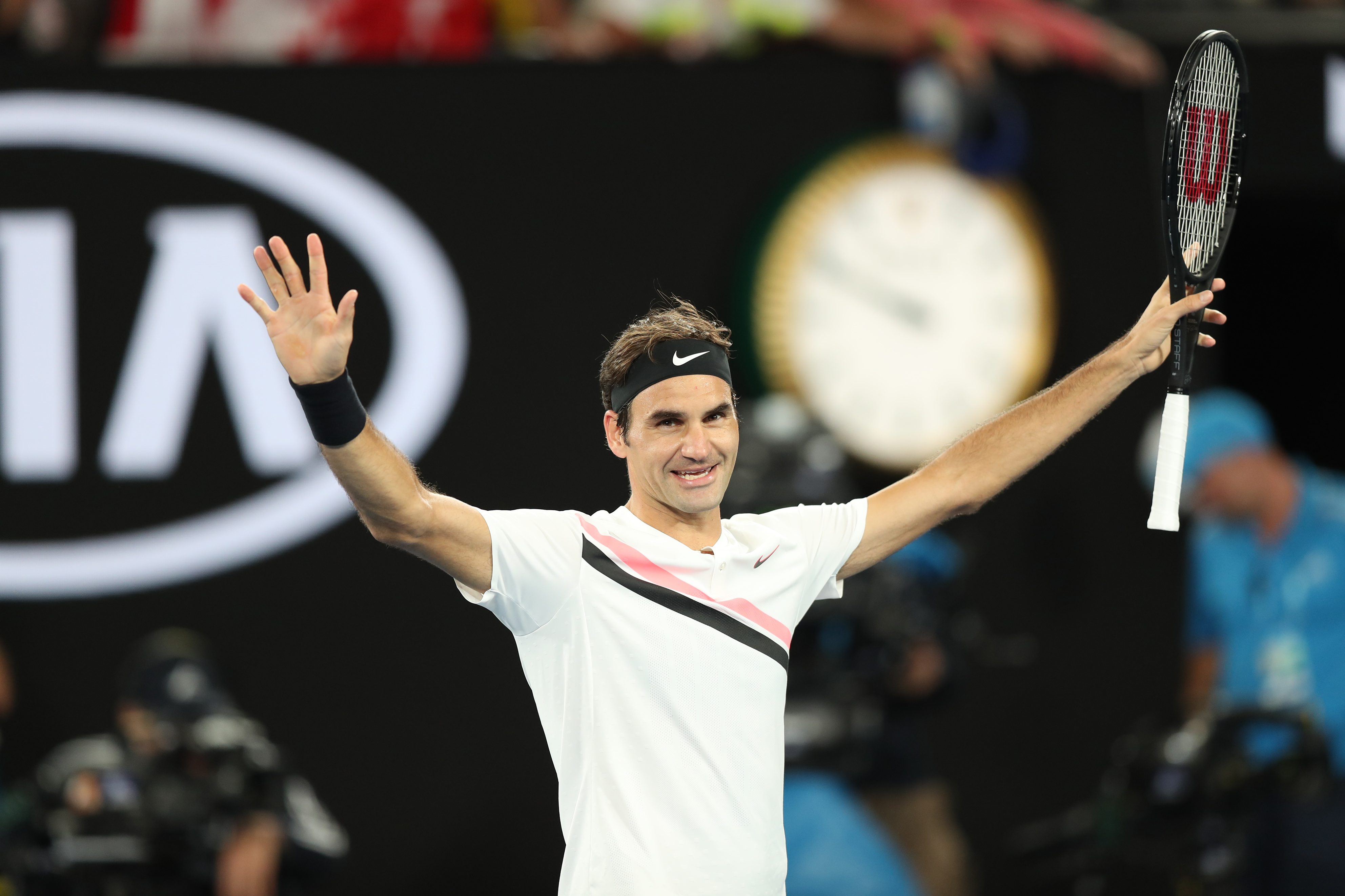 关于世界网球队力克意大利网球队,费德勒打破历史纪录的信息 关于世界网球队力克意大利网球队,费德勒打破历史纪录的信息