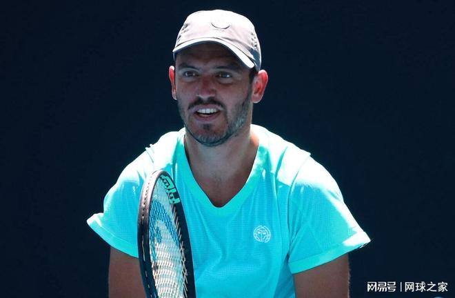 包含意大利网球队绝杀美国网球队,克耶高斯关键制胜的词条 包含意大利网球队绝杀美国网球队,克耶高斯关键制胜的词条