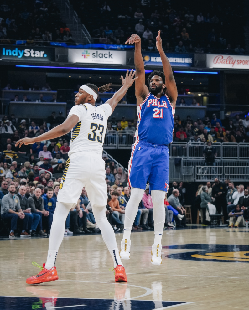 步行者鏖战西班牙男篮，恩比德绝境逆转的简单介绍