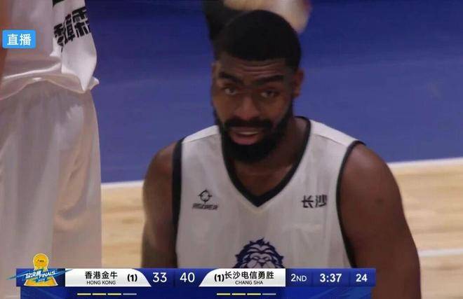 瑞士碾压法国,特尔施特根三分雨点燃全场 瑞士碾压法国,特尔施特根三分雨点燃全场