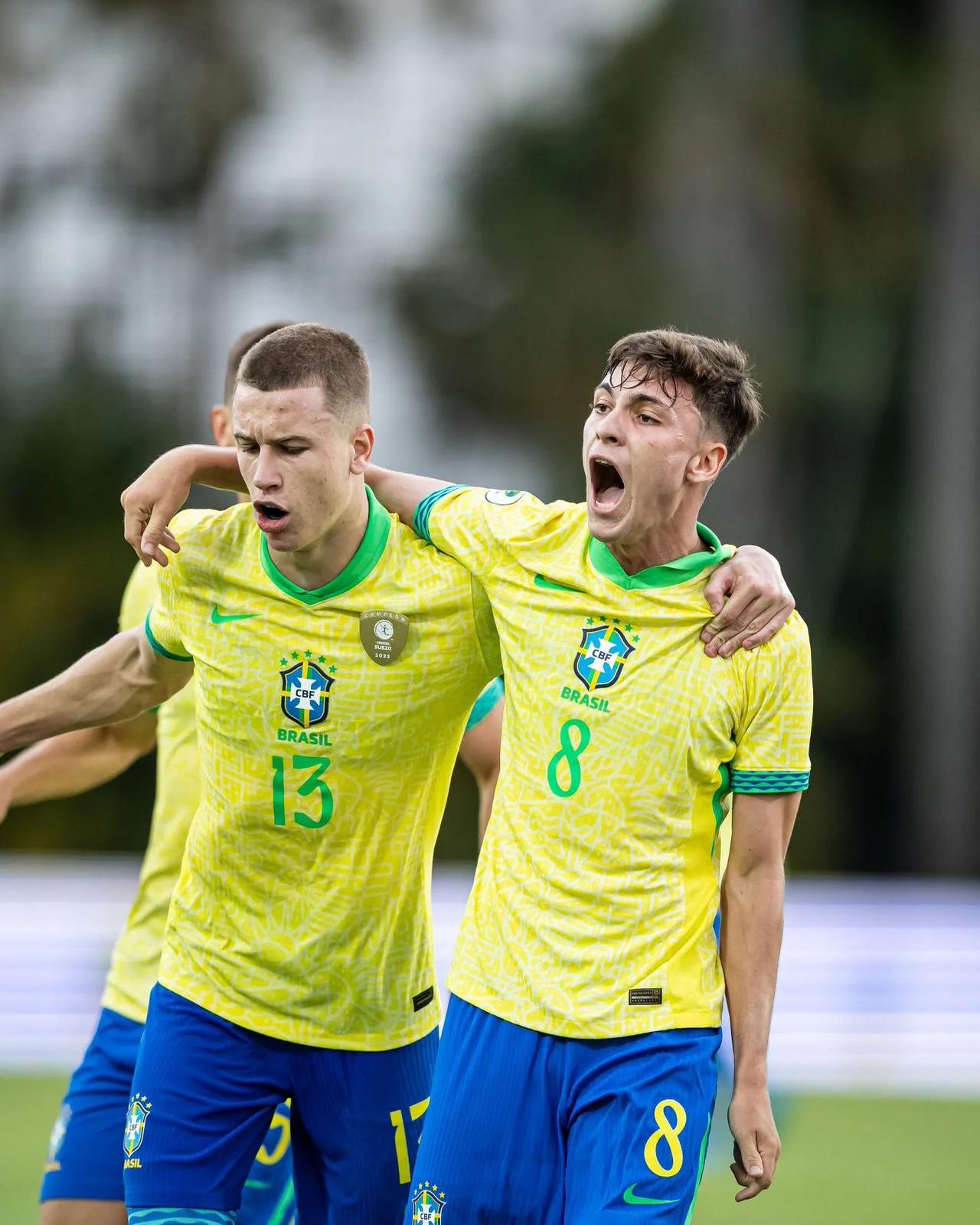 关于拜仁鏖战巴西，布鲁诺·费尔南德斯制霸全场的信息