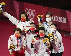 一位顶尖球员在国际赛场上独领风骚的简单介绍