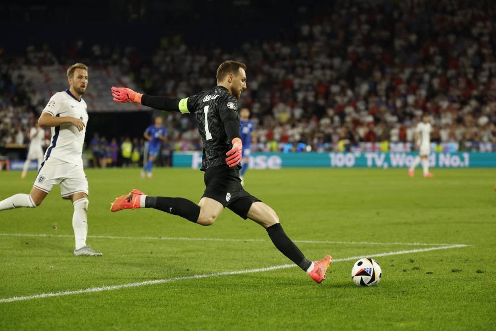 关于斯洛文尼亚队小胜晋级，欧洲杯希望再现的信息