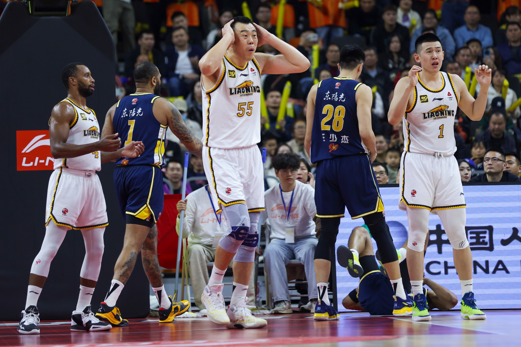 包含辽宁男篮连胜进军总决赛，状态火爆的词条