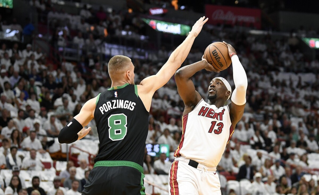 热火外线连续得分带领球队获胜的简单介绍