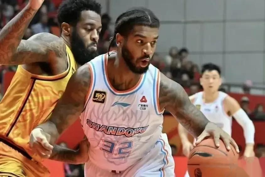 包含山东队在比赛中发挥出色，豪取四连胜的词条