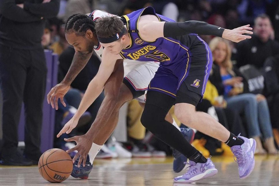 加拿大男篮绝杀快船，乔治一己之力扛起全队的简单介绍